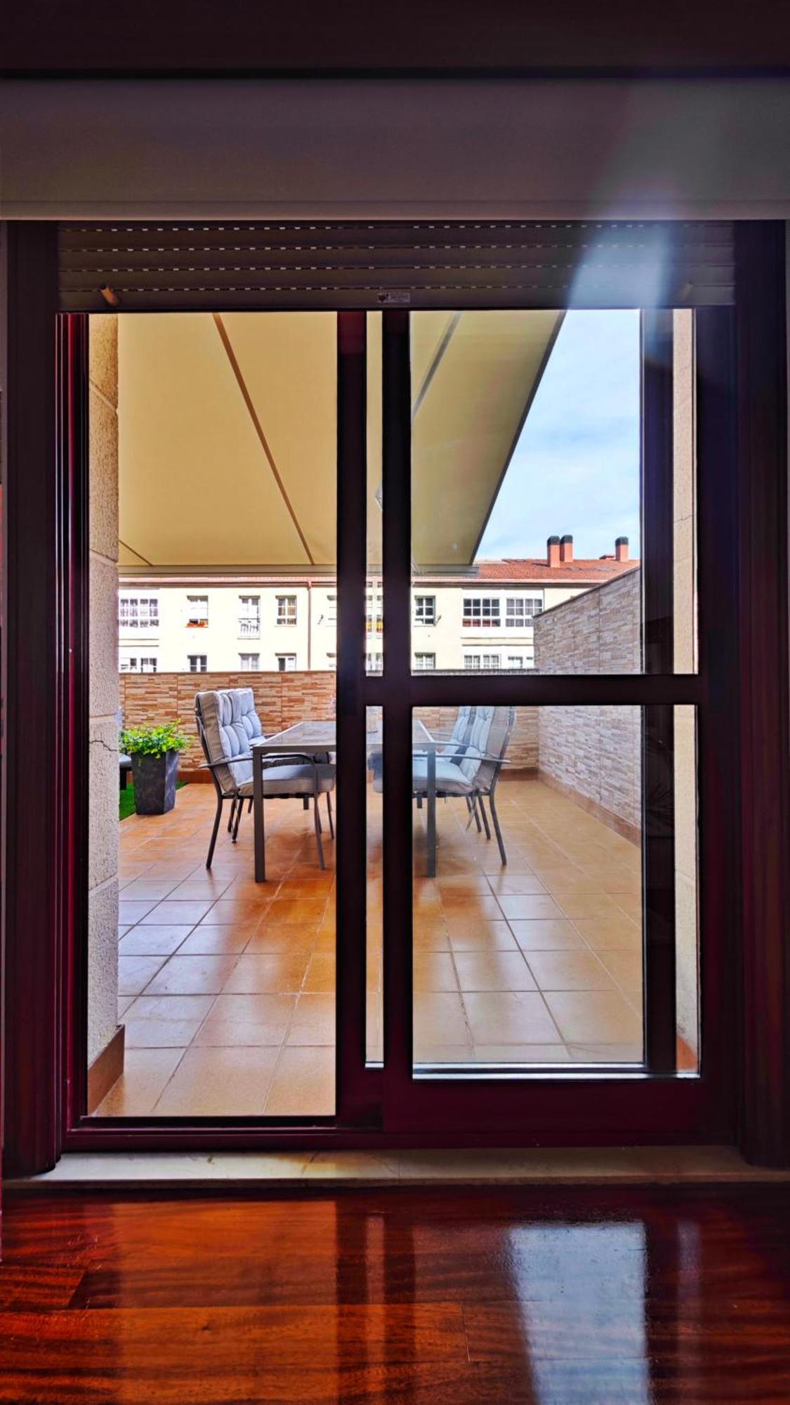 Piso Centrico Santiago De Compostela Con Amplia Terrazaアパートメント エクステリア 写真