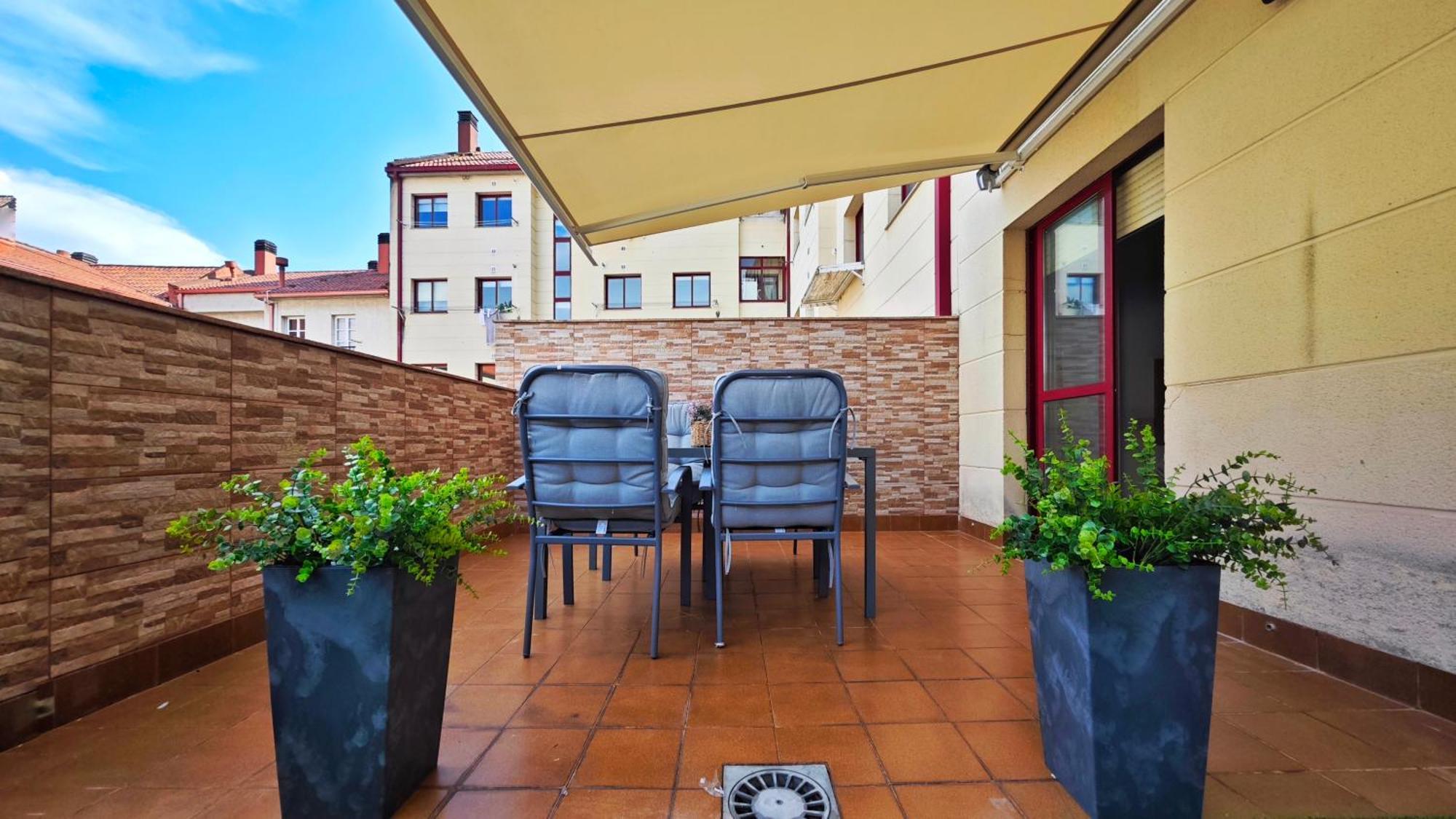 Piso Centrico Santiago De Compostela Con Amplia Terrazaアパートメント エクステリア 写真