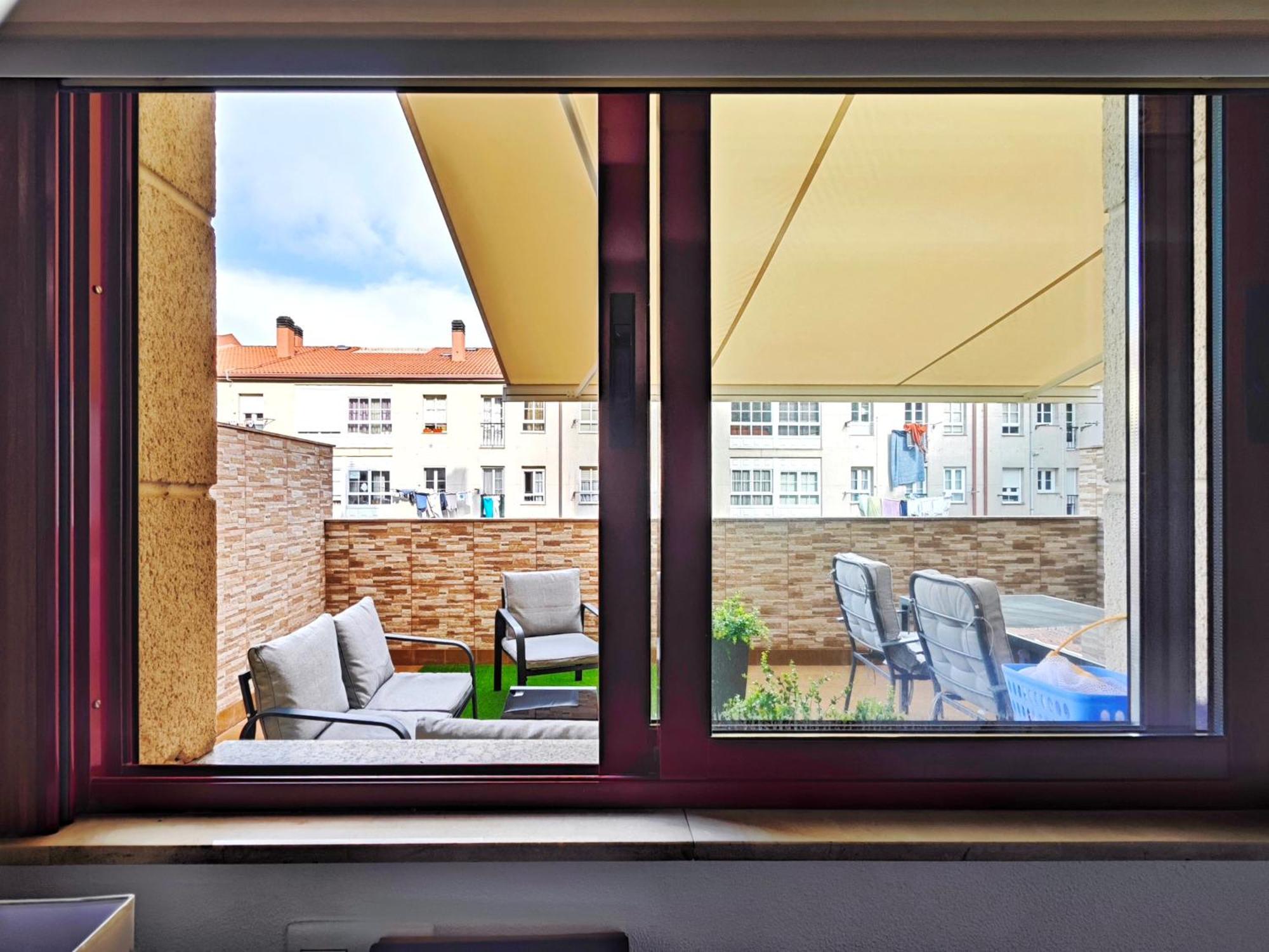 Piso Centrico Santiago De Compostela Con Amplia Terrazaアパートメント エクステリア 写真